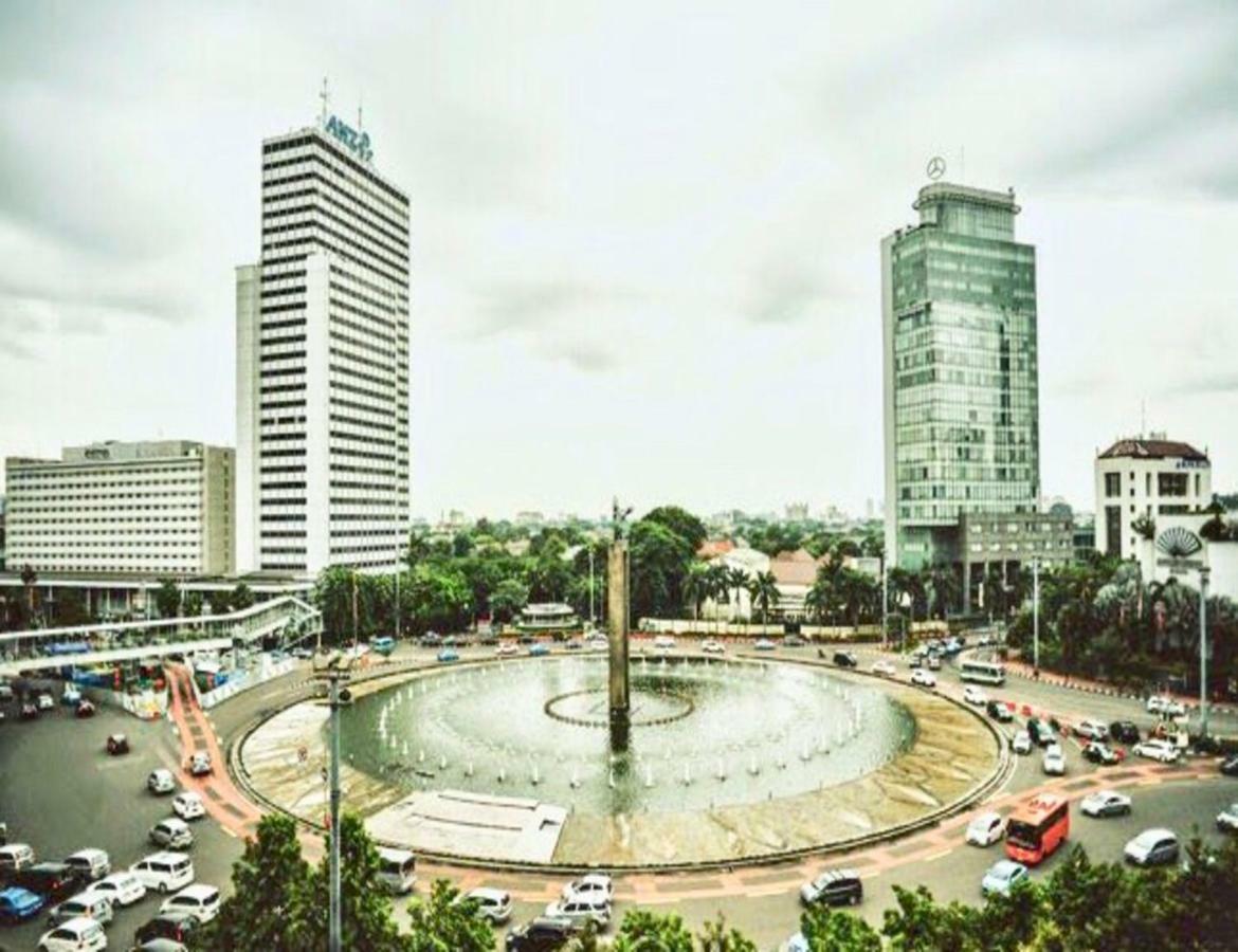Cosmo Terrace At Thamrin City Джакарта Екстериор снимка