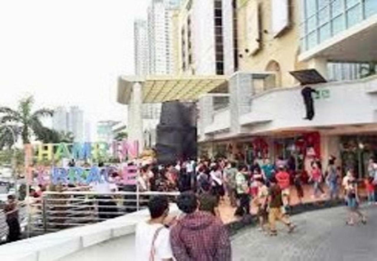 Cosmo Terrace At Thamrin City Джакарта Екстериор снимка